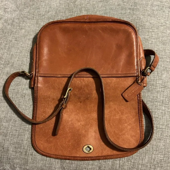 Vintage Coach City Bag #9790 – April 1992 – British Tan – Original Hang Tag - Picture 4 of 14